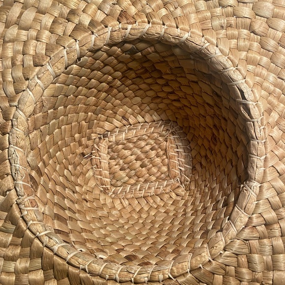 Authentic bora Palm hat. Made by the Warao indigenous from Venezuela.001# - Picture 3 of 7